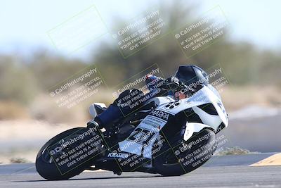 media/Nov-02-2025-CVMA (Sun) [[337aff29ab]]/Race 8-Formula Lightweight Twins Shootout/